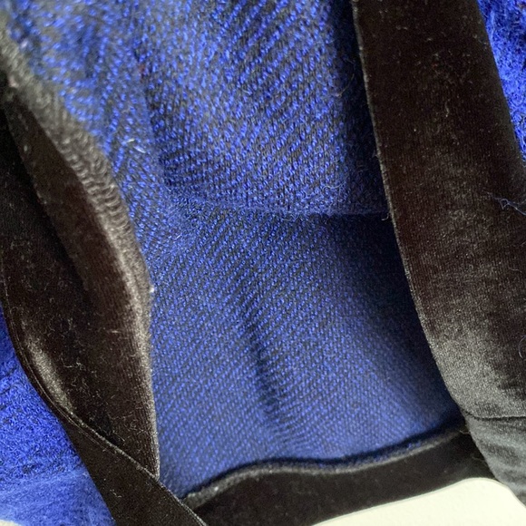 Luca Couture blue ladies top/sweater size small. - Picture 7 of 15